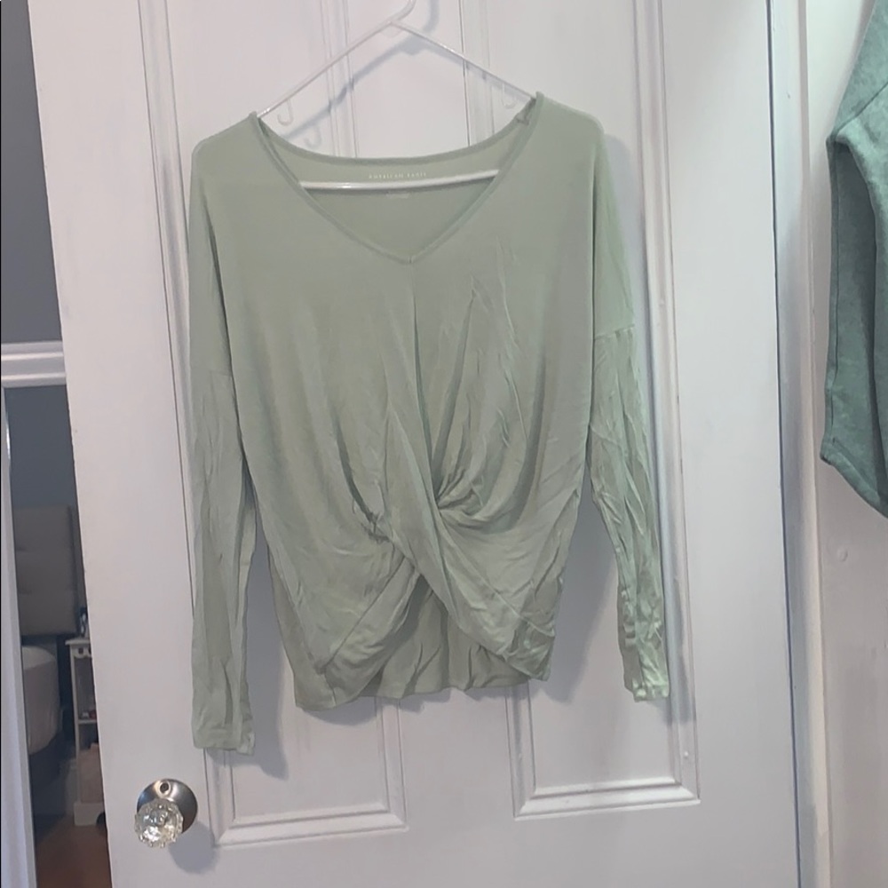 Cropped long sleeve shirt